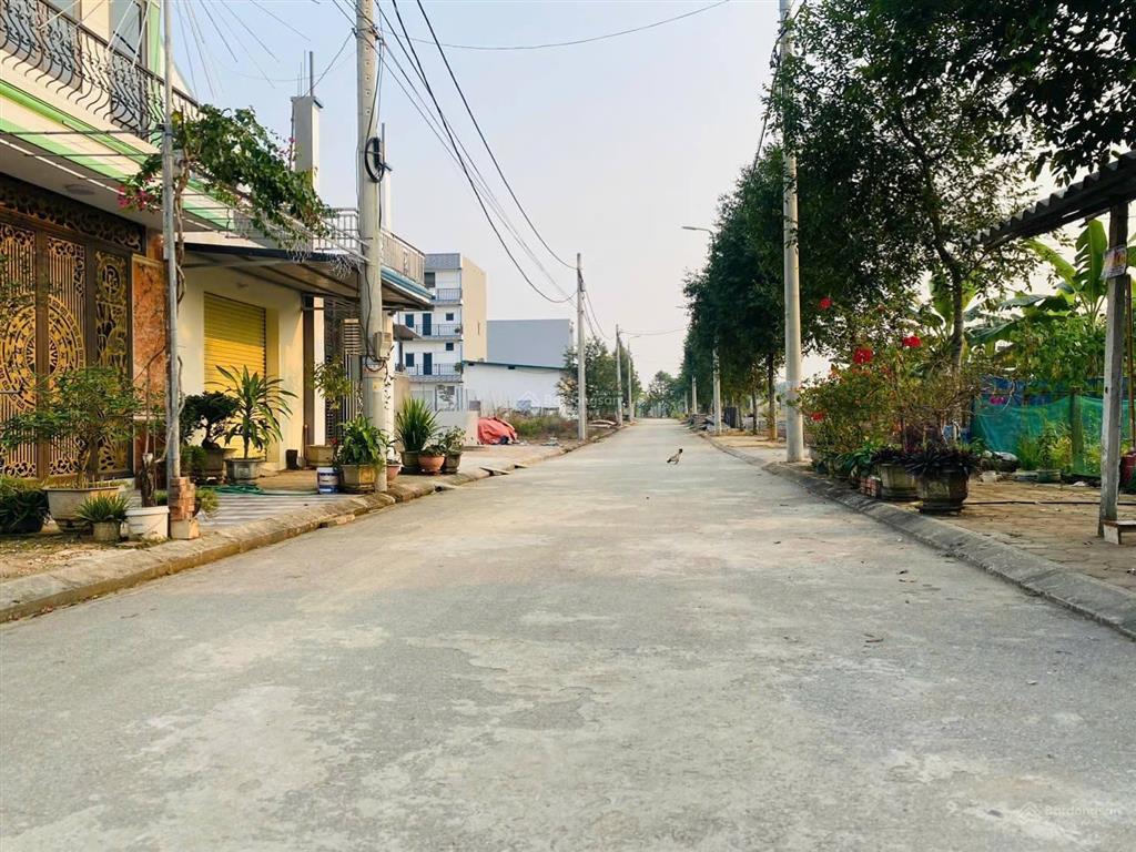 Chính chủ bán gấp 100m2 giá 2 tỷ phun thổ cư tại trường lục quân
