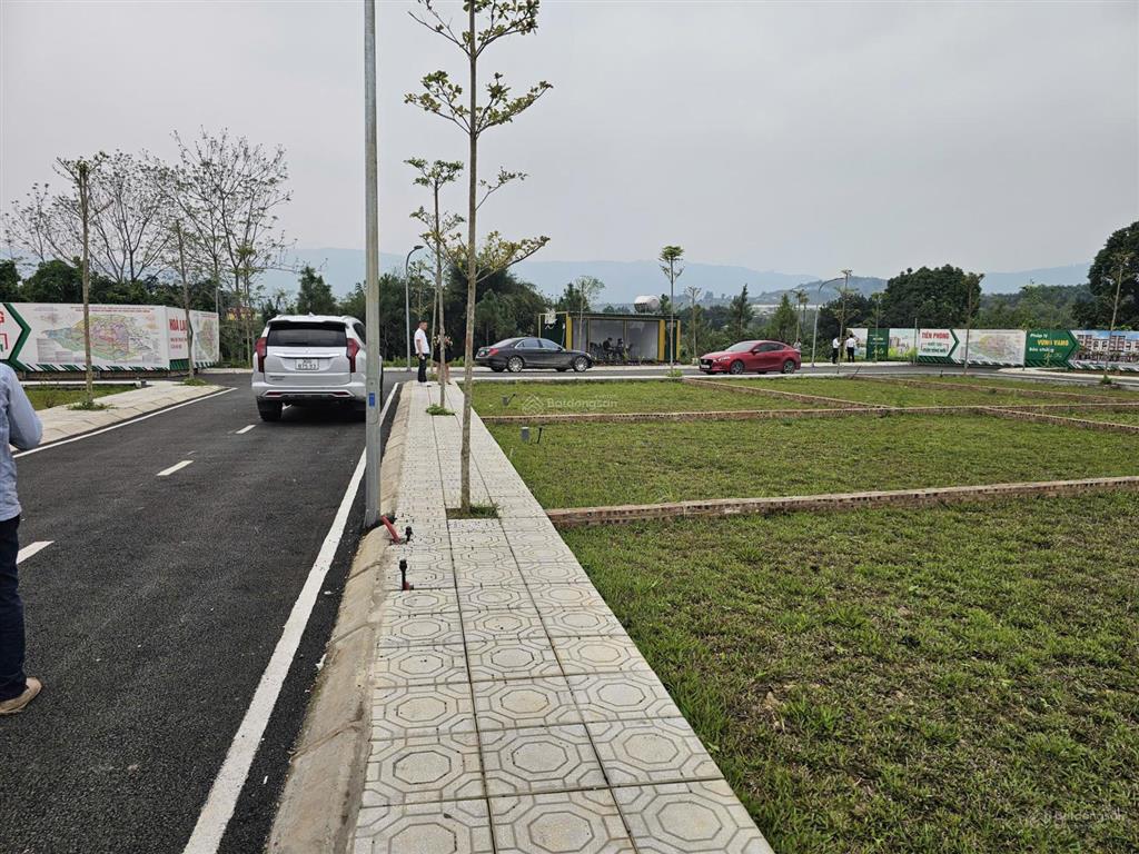 Đất thổ cư hòa lạc đối diện đại học quốc gia 100m² đường 12 m giá 2,5 tỷ cạnh quốc lộ 21 sẵn sổ đỏ