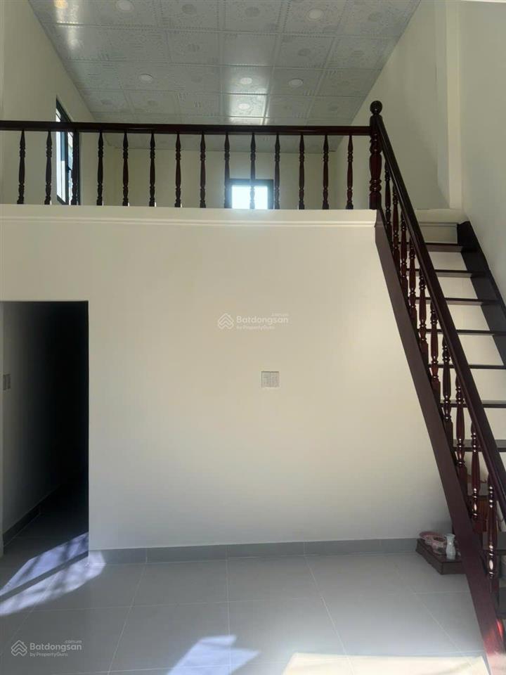 Bán đất tặng nhà cấp 4 mới  tặng bộ hồ sơ thiết kế & thi công 3 mê  bao thuế phí có thương lượng