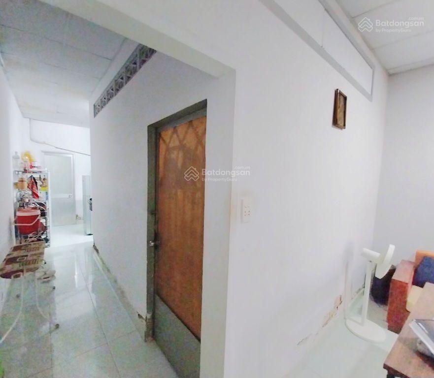 Giá chỉ hơn 3 tỷ (tl) nhà dt lớn 80m2 thông số đẹp tân chánh hiệp quận 12, cách mt đường tô ký 30m