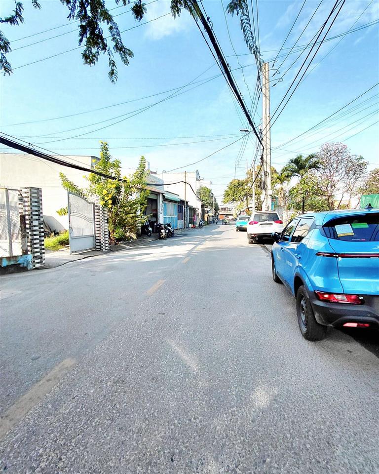 Nhà mặt tiền đường 10m liên khu 25lê văn khương quận 12hẻm xe tải thông ra bến xe búytchợ hiệ