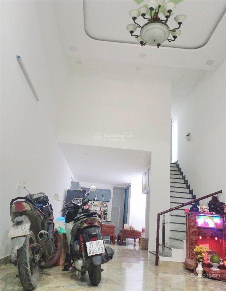 Nhà mặt tiền đường 10m liên khu 25lê văn khương quận 12hẻm xe tải thông ra bến xe búytchợ hiệ