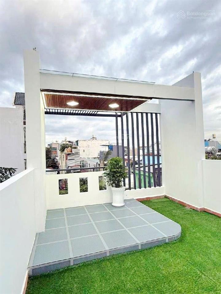 Nhà hẻm xe hơi sạch đẹp thông tứ tung  80m2 (4m x 20m)  3 tầng  mới đẹp lung linh vào ở ngay