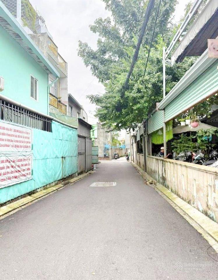 Nhà hẻm xe hơi sạch đẹp thông tứ tung  80m2 (4m x 20m)  3 tầng  mới đẹp lung linh vào ở ngay