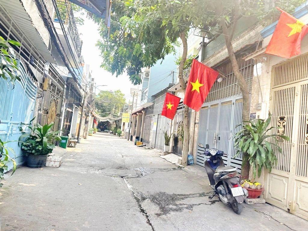 Khu hiếm nhà b.ánnhà hai mặt tiền 88m2ngang rộng rãi gần 5m hẻm xe hơi tân thới hiệp 21vị trí t
