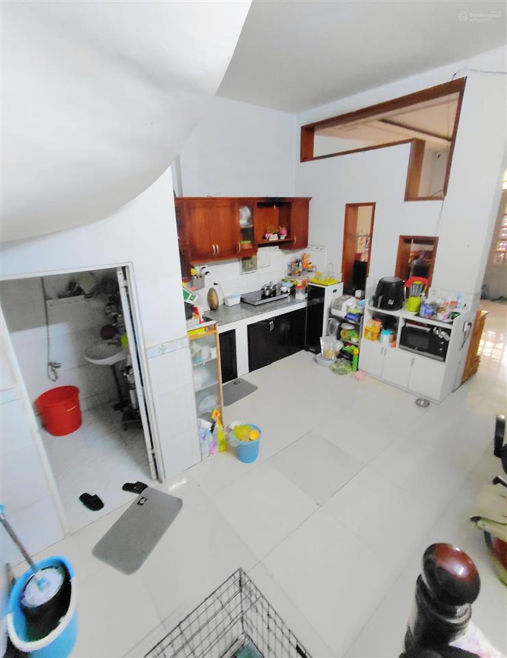 Nhà 118m2, 6,5m x 20m, hẻm xe tải tránh một trục, vài căn ra mặt tiền dương thị mười gần bệnh viện