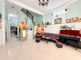 Nhà 2 tầng btct 70m2 ngang đỉnh gần 5m  hẻm xe hơi đậu cửathới an 22 gần trần thị cờ quận 12.