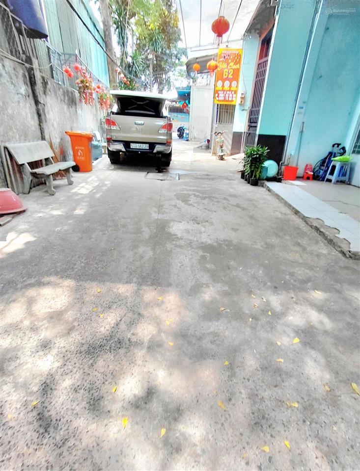Nhà 2 tầng chính chủ xây kiên cố ngang đỉnh 5m hẻm xe hơi 7 chỗ vài bước ra ngã ba đông quang