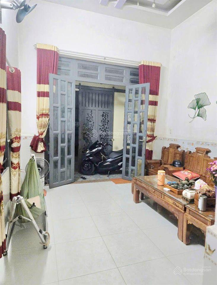 Nhà 2 tầng chính chủ xây kiên cố ngang đỉnh 5m hẻm xe hơi 7 chỗ vài bước ra ngã ba đông quang