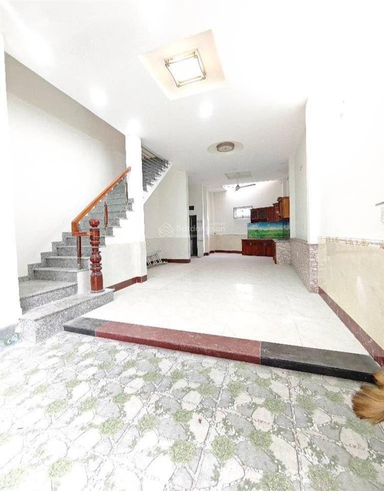 Nhà 3 tầngngang đỉnh 5mhẻm xe hơi thông ngủ trong nhàđường lâm thị hố gần bệnh viện quận 12