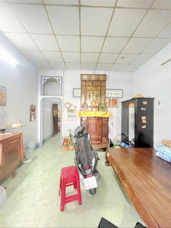 Nhà một đời chủ, 110m2 full thổ cư, mặt tiền hẻm lê văn khương q12, ngang đỉnh 5m, nở hậu tài lộc