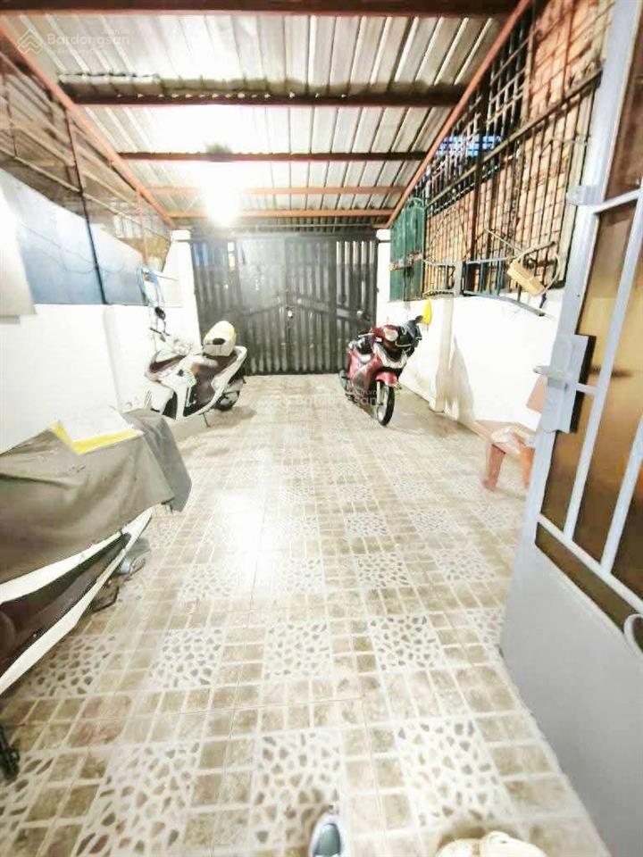 Nhà 2 tầng 108m2, xe hơi ngủ trong nhà, đường 7m thông, thới an 13 gần trần thị cờ quận 12