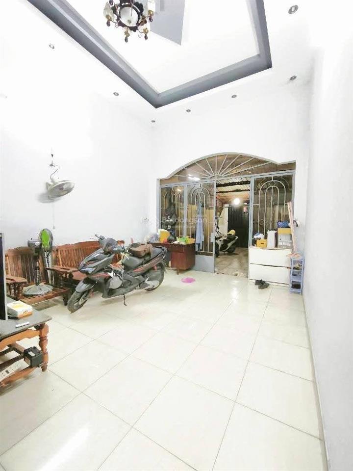 Nhà 2 tầng 108m2, xe hơi ngủ trong nhà, đường 7m thông, thới an 13 gần trần thị cờ quận 12