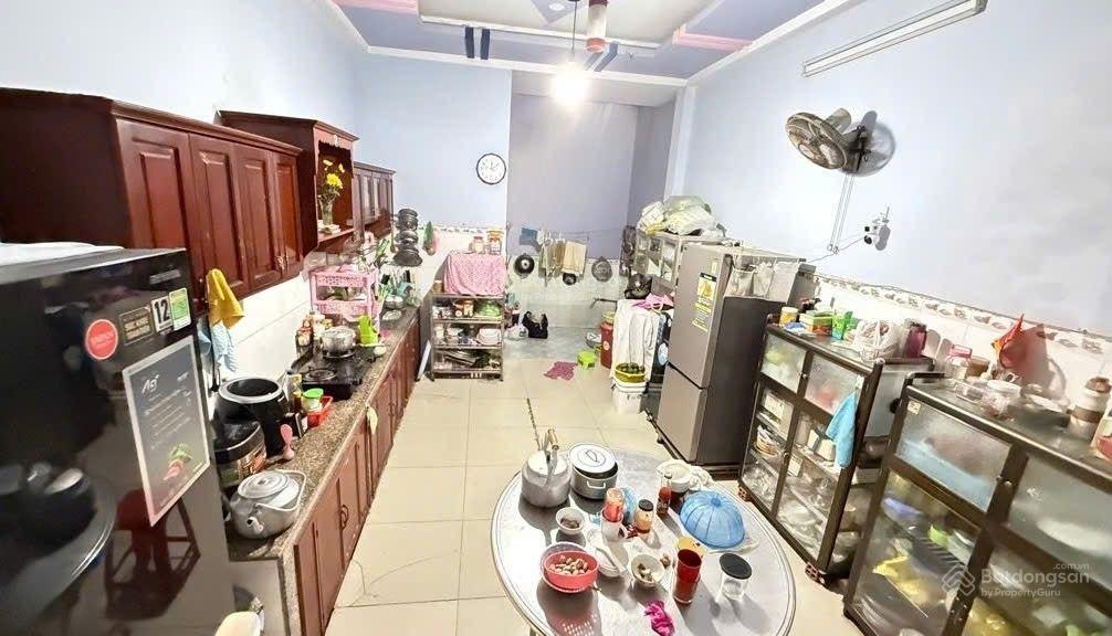 Nhà chính chủ, 3 tầng btct, 108m2, ôtô ngủ trong nhà  huỳnh thị hai, sát tô ký