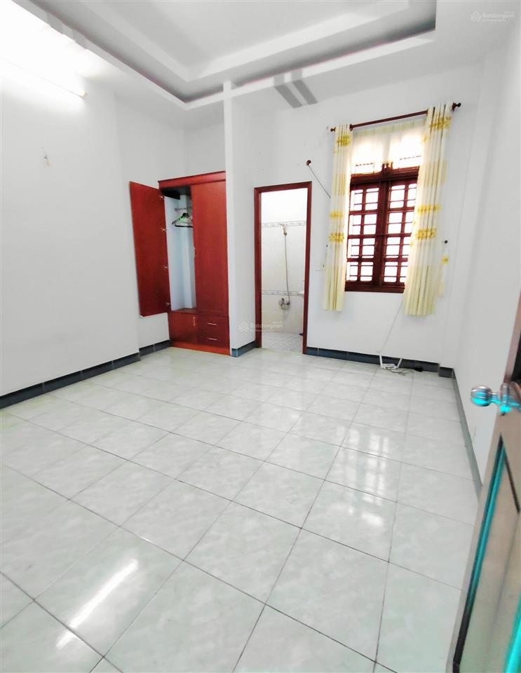 Nhà 3 tầng đúc btct kiên cốxe hơi ngủ trong nhàvài bước ra huỳnh thị hai gần tô ký quận12