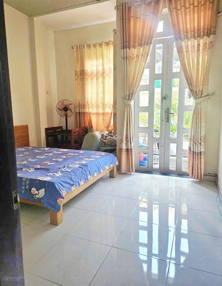 Nhà đẹp 3 tầngbtct kiên cốhẻm xe hơi tránh đường nguyễn thị đặngsát mặt tiền nguyễn ảnh thủ