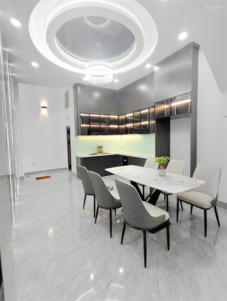 Chủ cần bán gấp giảm 500trgiá mới chỉ 5tỷ 180tr (tl).
nhà khu vip dân trí lâm thị hố  hẻm tả