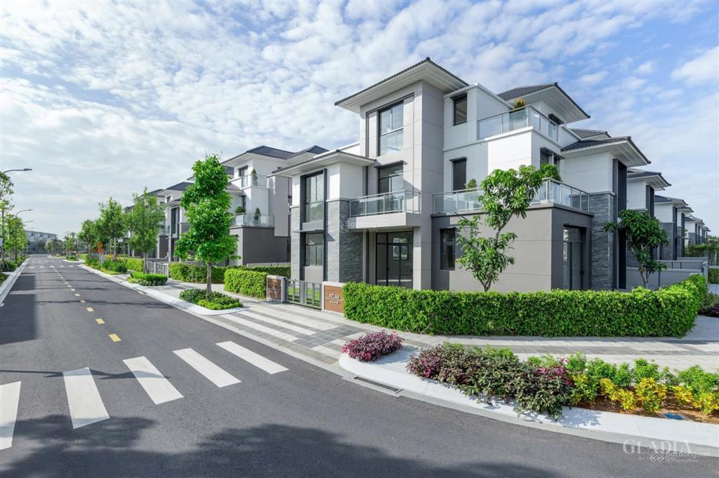 Bán biệt thự song lập gladia khang điền, 35.25 tỷ, 153 m2, võ chí công, p bình trưng đông, q2, hcm