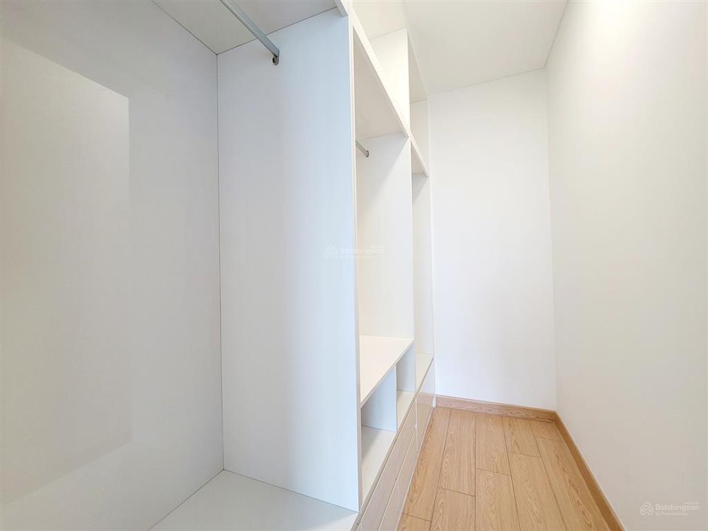 Bán căn hộ sunwah pearl, 3pn 2wc, 22.4 tỷ, 126m2, nhà ở ngay,  mr.hùng
