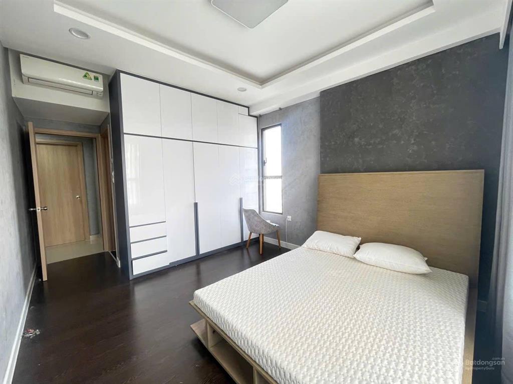 Bán căn 3pn 9.2 tỷ tại the sun avenue, 96m², full nội thất, đông nam mát, vào ở ngay
