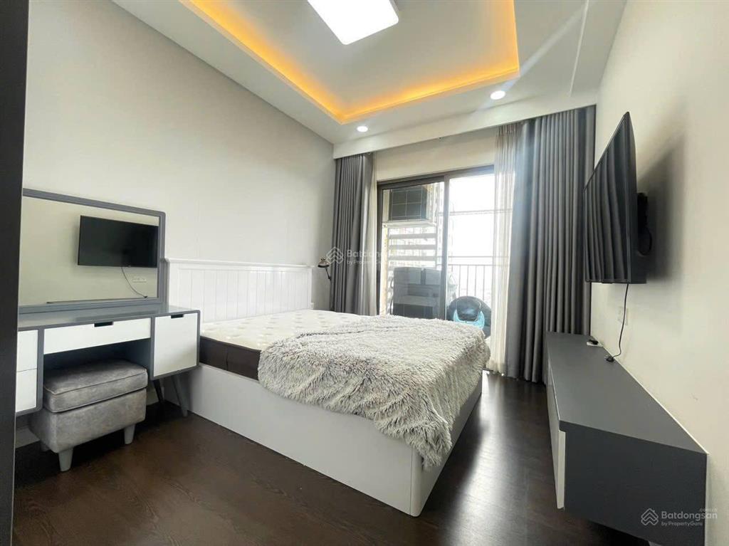Bán căn 3pn 9.2 tỷ tại the sun avenue, 96m², full nội thất, đông nam mát, vào ở ngay