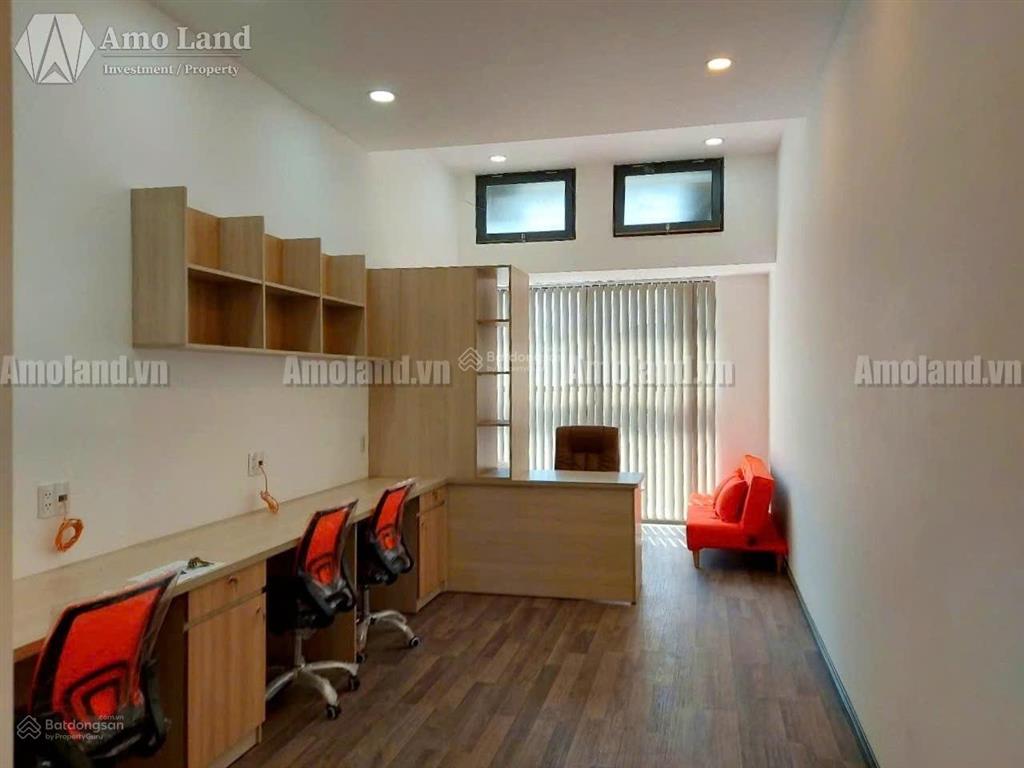 Văn phòng 33 m2 cho thuê 9 triệu/tháng, the sun avenue