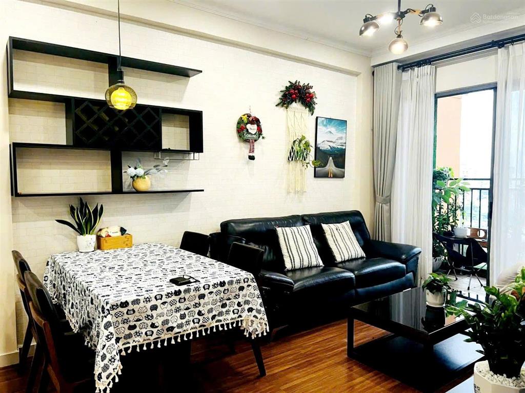 Bán căn 2pn 7,2 tỷ tại the sun avenue, 73m², full nội thất, đã có sổ hồng, vào ở ngay