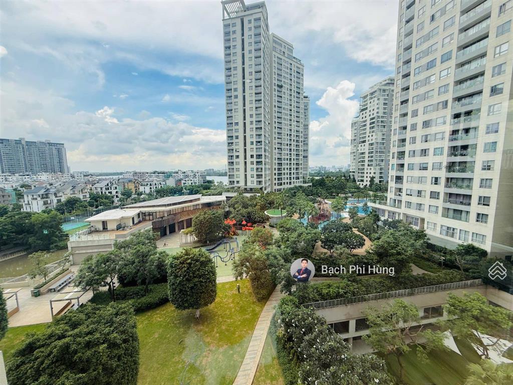 Cho thuê 27 triệu/tháng căn offictel đảo kim cương diamond island quận 2, nội thất cơ bản, làm vp