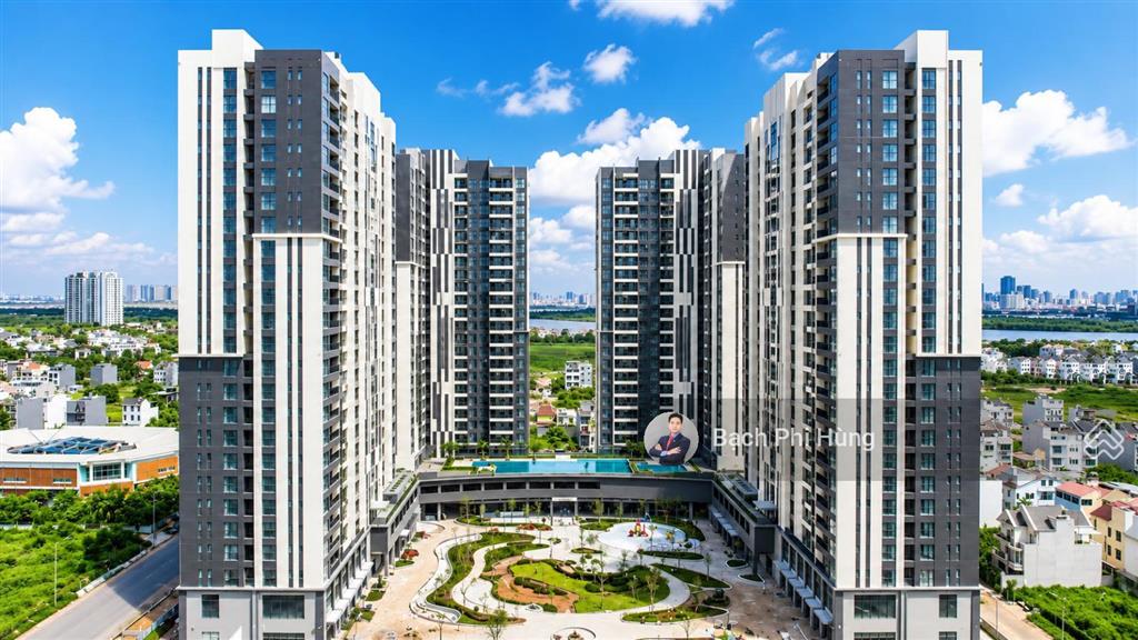 Bán shophouse 5,6 tỷ 28m2 victoria village