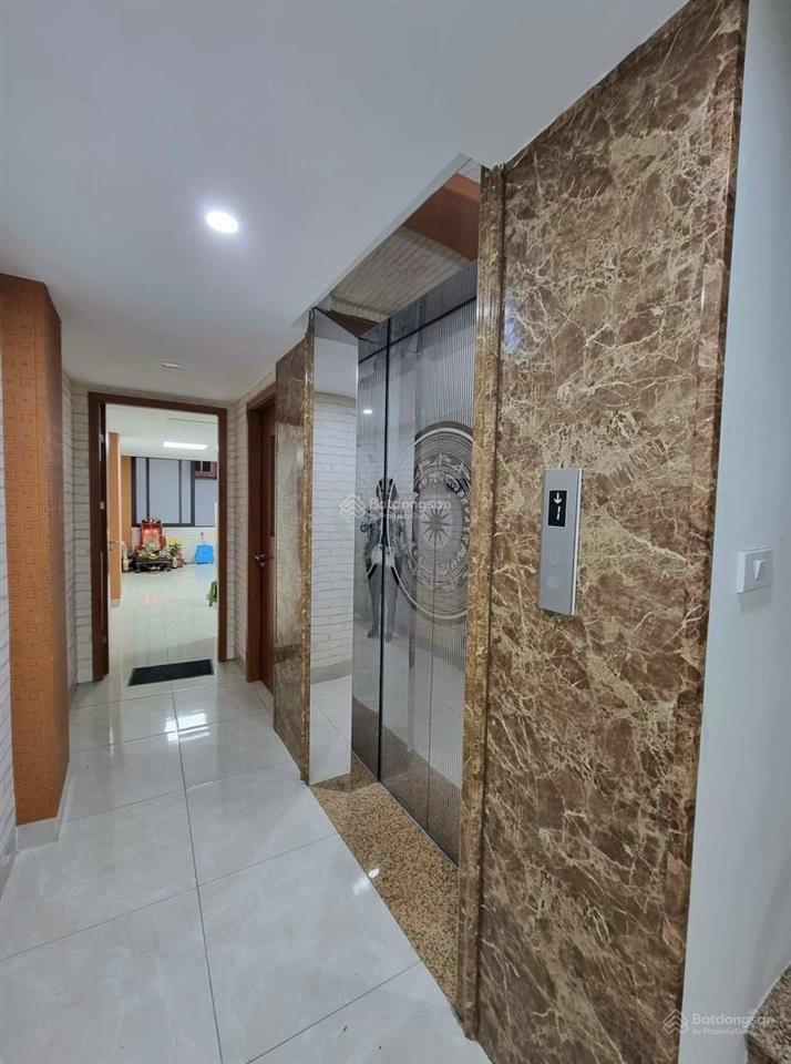 Chính chủ bán gấp  siêu hiếm 1 căn hiếm có nhà phố lạc long quân 750m² mặt tiền đẹp, 3 ô tô tránh