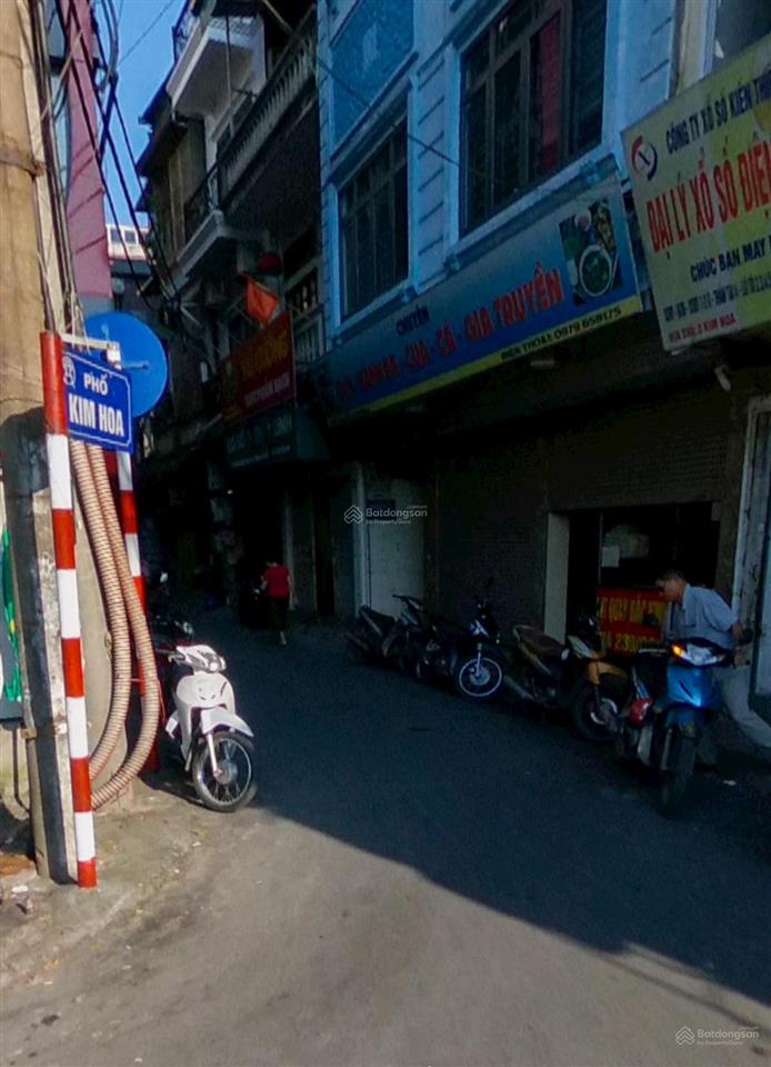 Nhà mặt phố, diện tích khủng phù hợp ccmn