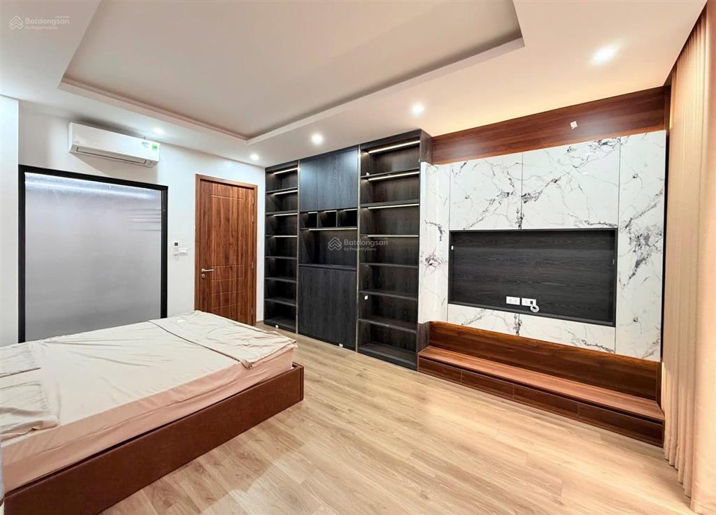 Hót! bán nhà võ chí công  nhà đẹp lô góc 2 thoáng,sát phố gần oto  37m 5 tầng nhỉnh 8 tỷ