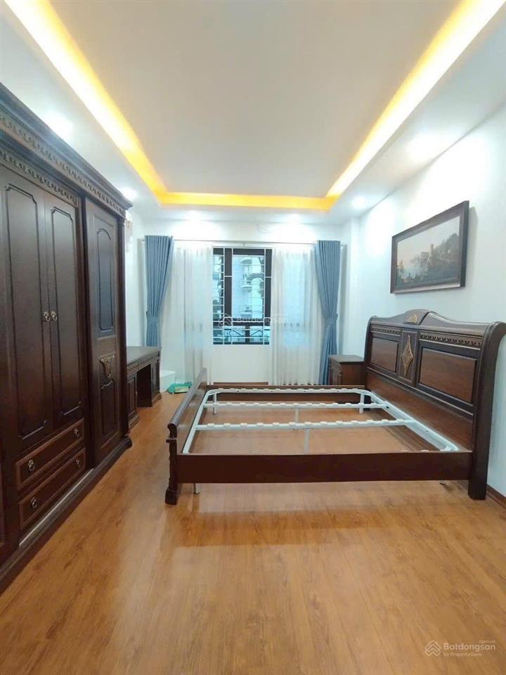 Siêu hiếm! bán nhà trần thái tông cầu giấy  nhà đẹp ở luôn  full nội thất  gần phố  33m 5 tầng