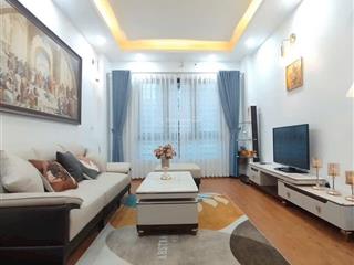 Hiếm! bán nhà trần thái tông cầu giấy  nhà đẹp gần phố full nội thất  33m 5 tầng nhỉnh 7 tỷ