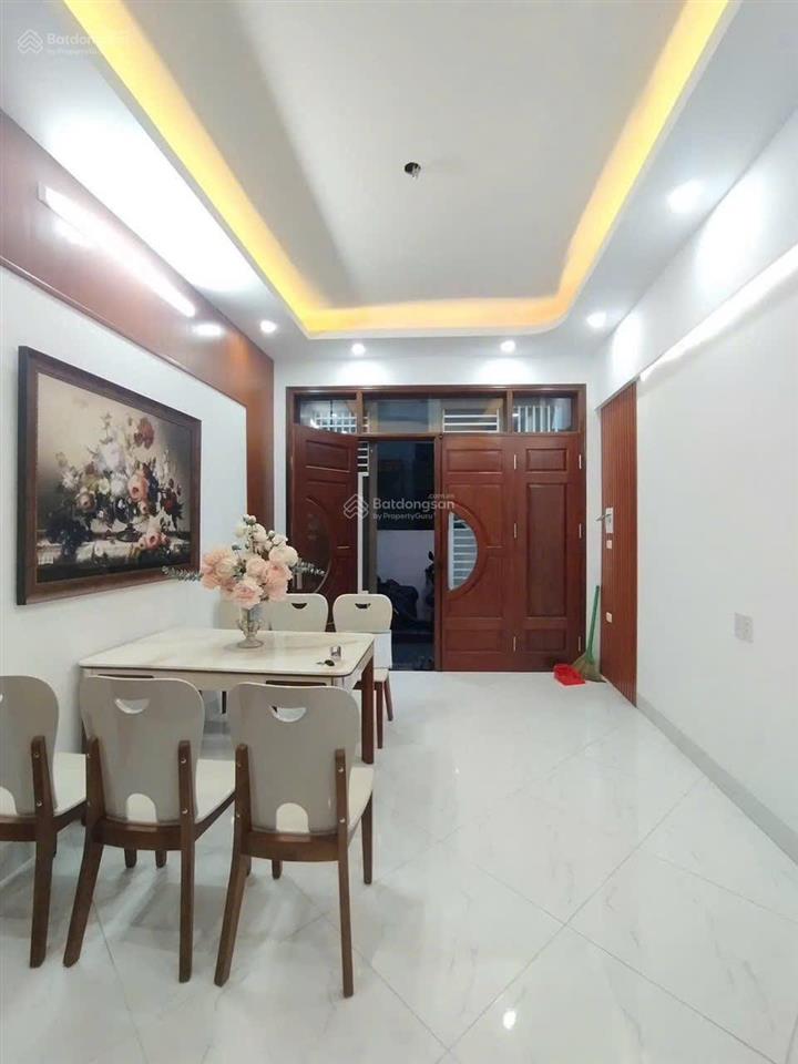 Hiếm! bán nhà trần thái tông  cầu giấy  nhà đẹp gần phố full nội thất  33m2 5 tầng nhỉnh 7 tỷ