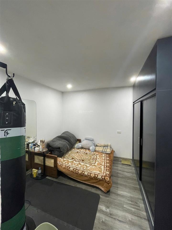 Hiếm! bán căn hộ tập thể nghĩa tân cầu giấy  2 phòng ngủ  đầy đủ công năng  65m2, nhỉnh 4 tỷ