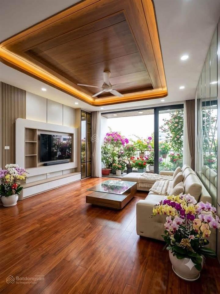 Hiếm bán nhà xuân la tây hồ  nhà đẹp, gần phố, oto kinh doanh  thang máy  75m 6 tầng nhỉnh 20 tỷ