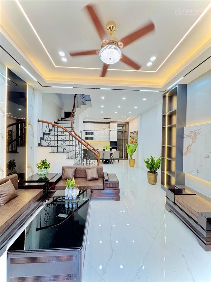 Hiếm! bán nhà trần cung bắc từ liêm  lô góc gần phố  ngõ thông  40m2 5t  mặt tiền 5m  8tỷ hơn