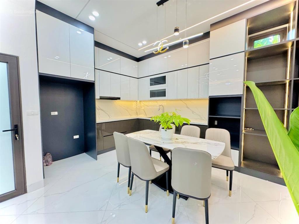 Hiếm! bán nhà trần cung bắc từ liêm  lô góc gần phố  ngõ thông  40m2 5t  mặt tiền 5m  8tỷ hơn
