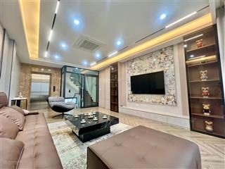 Bán nhà riêng cổ nhuế  nhà đẹp ở ngay thang máy  gần phố  gần oto tránh  35m 6 tầng chỉ 8 tỷ