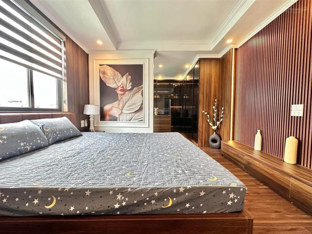 Siêu phẩm! thụy khuê tây hồ  nhà đẹp dân xây, trung tâm, ngõ thông gần phố  38m 6 tầng mt 4,8m