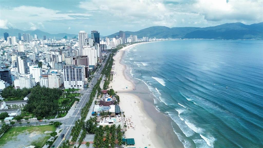 Mặt tiền võ nguyên giáp, view biển mỹ khê, gpxd 8 tầng, giá đầu tư nhỉnh 22 tỷ