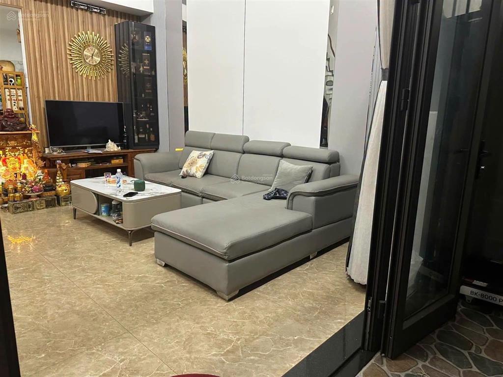 Chủ cần tiền bán gấp lô đất khu dân cư hòa minh 8. dt 97m2