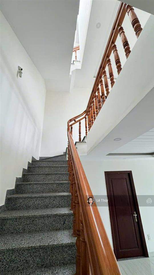 Bán nhà 3 tầng căn góc 2 mặt tiền đẹp kđt phước long b, nha trang, dt 157m2, sẵn sổ, giá 14,5 tỷ tl