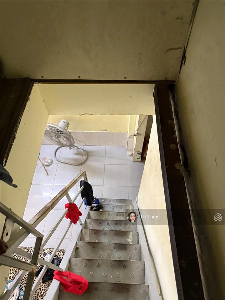 Bán nhà 1 trệt 1 gác đường quốc tuấn tttp nha trang, dt 49,3m2 full đất odt, kdc hiện hữu, 3ty760tr