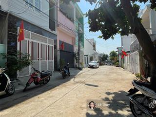 Bán đất khu dân cư đường đệ dt 70m2 ngang 4m, đường rộng 7m, tiện ích đầy đủ, gần biển, 4,2 tỷ tl