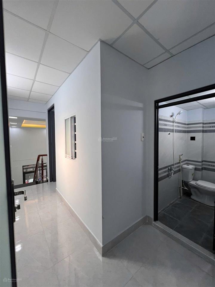 Thanh lý nhà gần chợ bình chánh, nhà hẻm đường oto  hỗ trợ vay ngân hàng