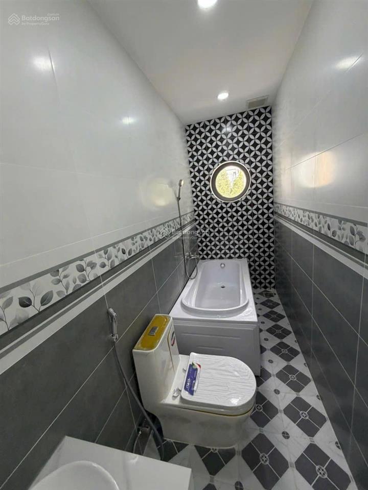 Bán nhà xã phong phú,bình chánh nhà 1t2lgiá 1tỷ560tr