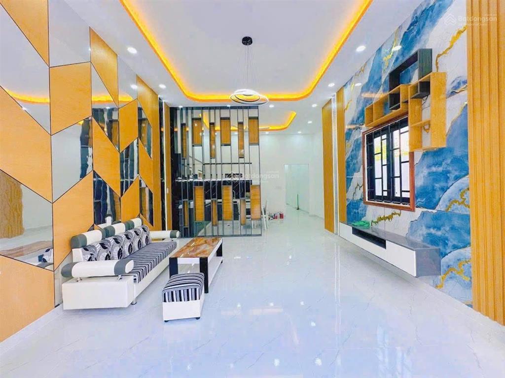 Nhà hưng nhơnhuyện bình chánh, nhà cấp 4 100m2