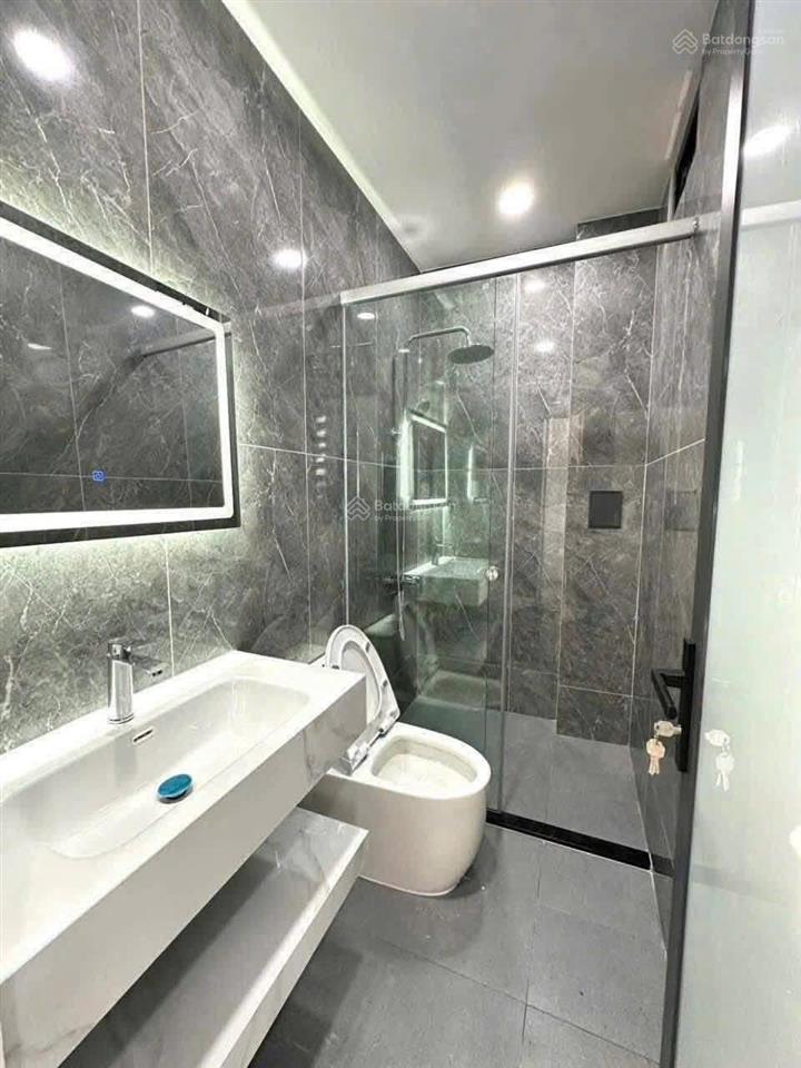 Cần thanh lý nhà 1t1l phong phú, bình chánh, nhà hẻm 1/, sổ riêng